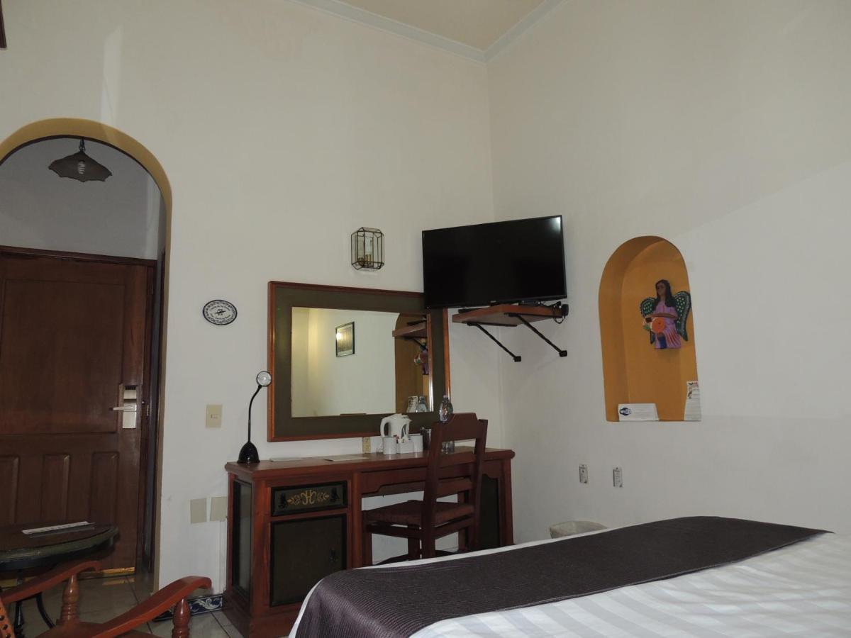 Hotel Concierge Plaza Colima Exterior foto